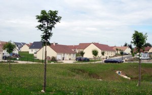 Lotissement, début des années 2010, couronne périurbaine de Blois (41)